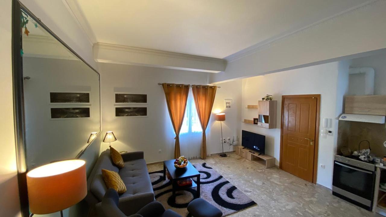 Patras Golden Suite Exteriér fotografie