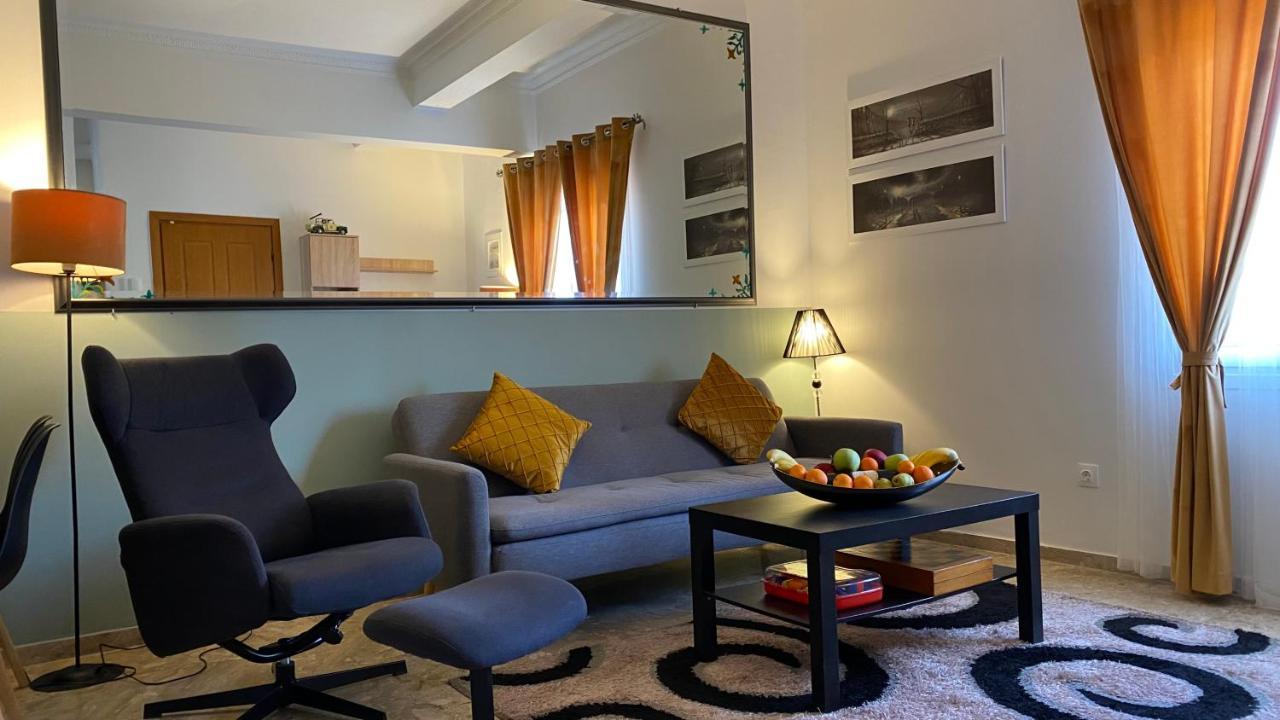 Patras Golden Suite Exteriér fotografie