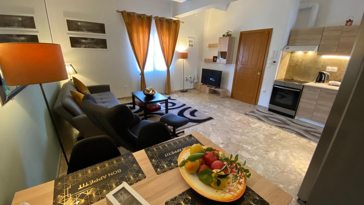 Patras Golden Suite Exteriér fotografie
