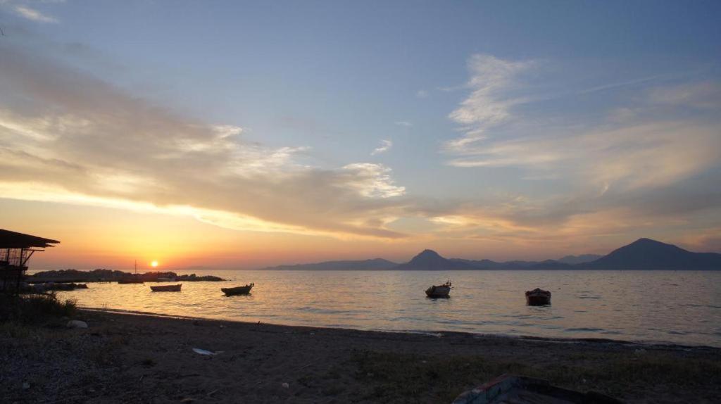 Patras Golden Suite Exteriér fotografie