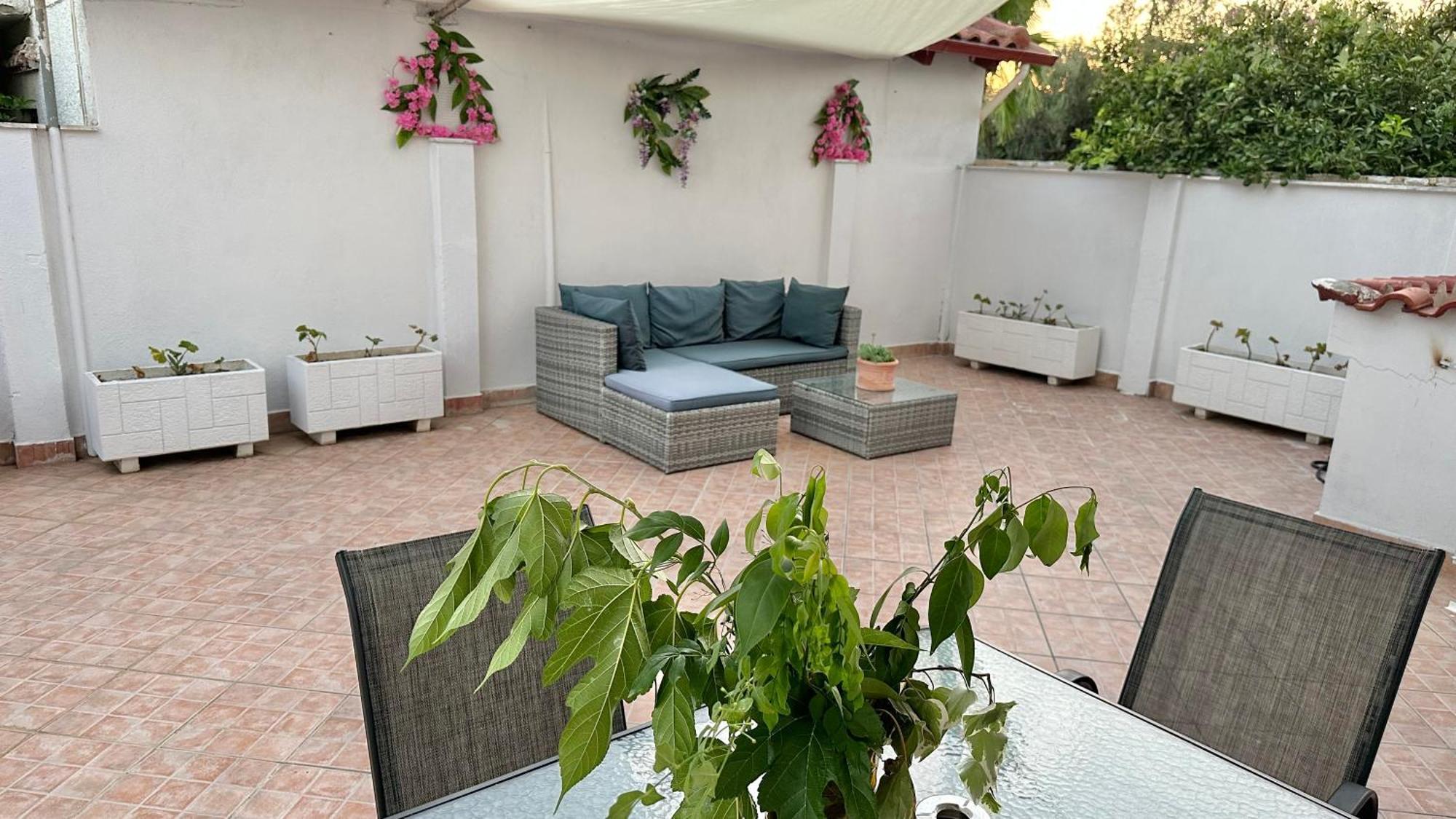Patras Golden Suite Exteriér fotografie